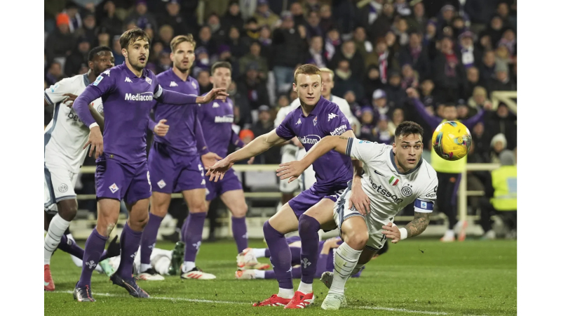 B. Monchengladbach vs Eintracht Frankfurt